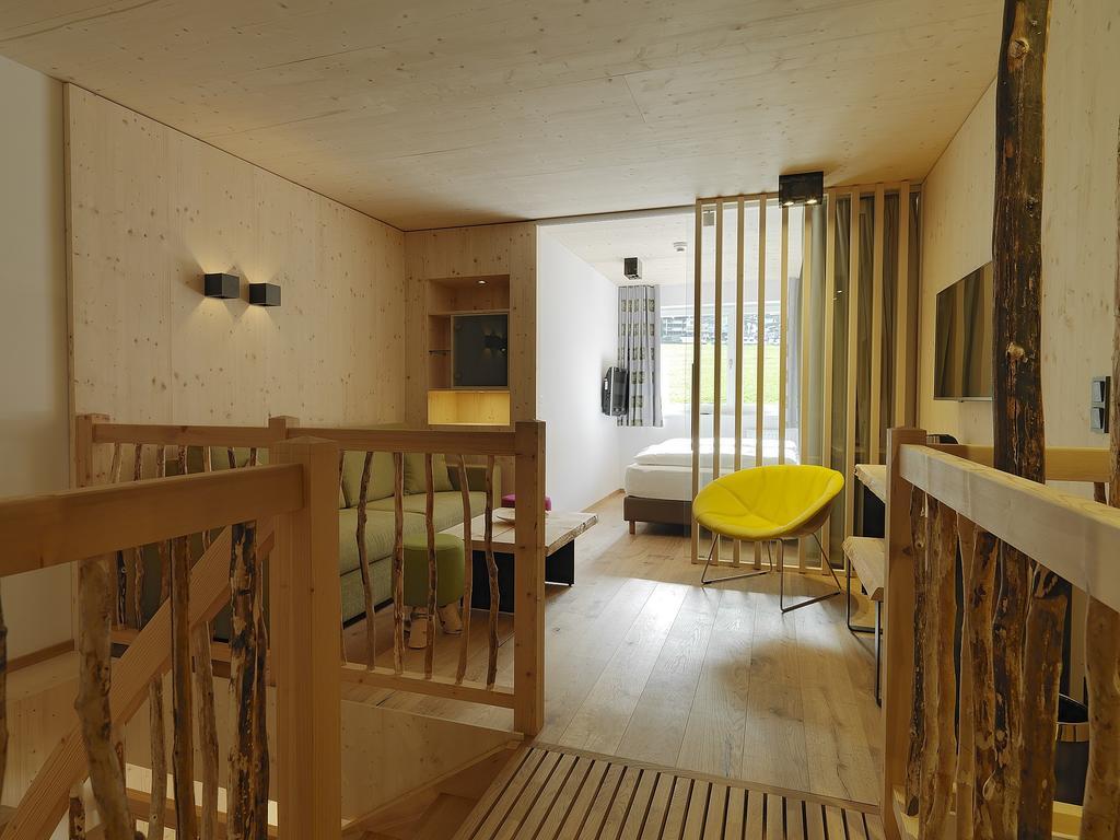 Alpina Zillertal . Family Lifestyle Kinderhotel Fuegen Exterior photo
